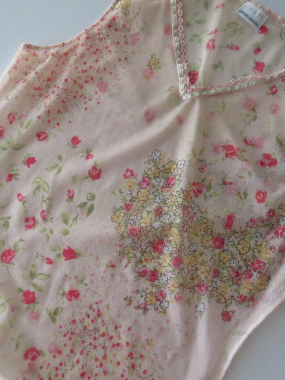 Vintage Italian Sheer Pink Floral Mesh Tank Top, Vintage Intimissimi Ditsy Rose - Picture 6 of 10